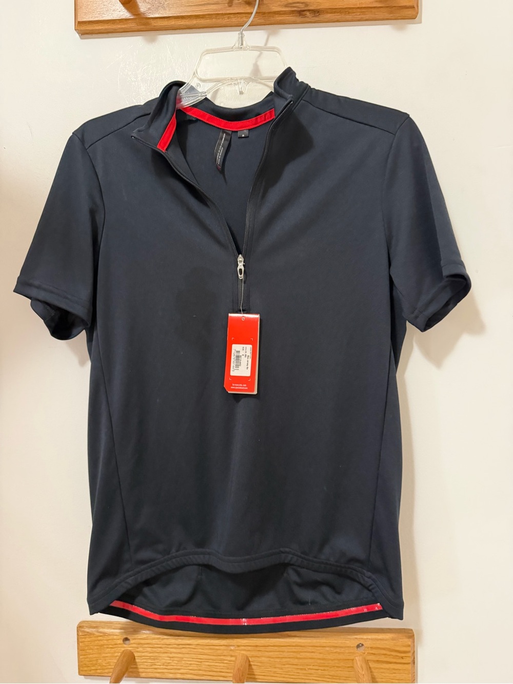 NWT Men's Black Short-Sleeve 1/2 Zip Bike Training Jersey with Red Trim Size S